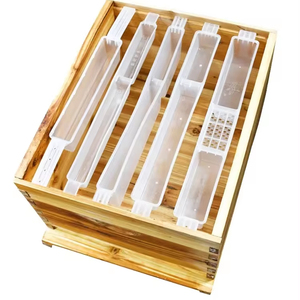 Alimentatore per Api da Apicoltura 4L / 5L per Alimentazione Rapida delle Api - Product Image 1