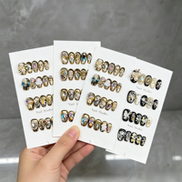 Faux Ongles à Presser Baroque Faits Main en Gros, Pointes d'Ongles Longues Amande 3D en Métal avec Strass, Ongles à Presser de Haute Qualité