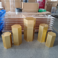 Nouveaux piliers de support en acrylique blanc sculptés pour mariage, table à gâteau, socle de décoration