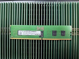 หน่วยความจำเซิร์ฟเวอร์ 16GB 1Rx8 PC5-4800B DDR5 EC8 RDIMM รุ่น MTC10F1084S1RC48BA1 16G - Product Image 1