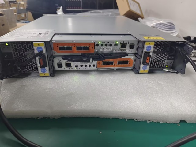 Disk Array R0Q74B MSA 2060 16Gb Fibre Channel SFF Storage 24SFF 2U Rack Mount Dual Controller Storage