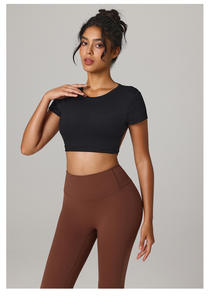 Conjunto de Yoga sin costuras para mujer de primera calidad para verano Sujetador deportivo a prueba de golpes y pantalones cortos para correr de cintura alta Chándal de gimnasio para Fitness - Product Image 3