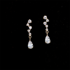 Pendientes de Plata de Ley S925 con Borlas Brillantes y Circonitas en Forma de Gota de Agua, Pendientes de Diamantes de Lujo para Mujeres y Niñas, Venta al por Mayor - Product Image 3