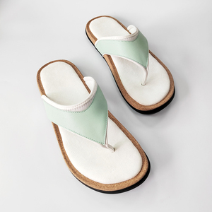 Dép lê đi biển bằng nút chai tự nhiên, thoải mái, unisex, nam nữ, chất liệu da lộn - Product Image 1