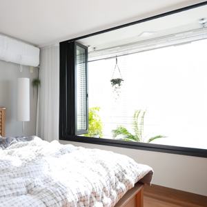 Fenêtre à double vitrage à ouverture horizontale en aluminium, design moderne personnalisé, à double battant, à lames orientables - Product Image 1