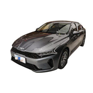 Precio al por mayor K5 2025 Modelo 1,5 T Versión de lujo Hecho en China 5 Asientos 5 Puertas Coche de gasolina - Product Image 1