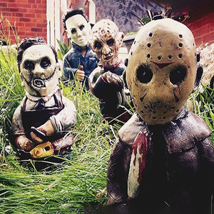 ตุ๊กตาโนมซอมบี้ตกแต่งสวน ของตกแต่งฮาโลวีน รูปปั้นเรซิ่นจากภาพยนตร์สยองขวัญ ของตกแต่งสวนแบบตั้งพื้นสำเร็จรูป ทาสีสำเร็จ - Product Image 4