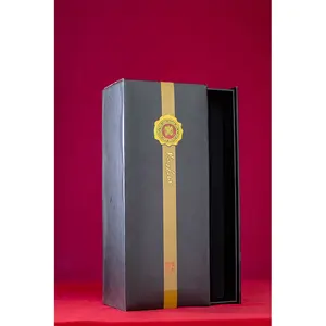 हैवी ड्यूटी ब्लैक रिजिड कार्डबोर्ड 3 बोतल वाइन स्टोरेज बॉक्स थोक चीन लक्जरी कार्डबोर्ड अलमारी स्टाइल वाइन बोतल पैक बॉक्स
