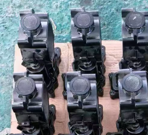 Pièces de moteur de camion authentiques les plus vendues 6506759 6505890 Soupape d'échappement 6506759 6505890 - Product Image 1