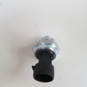 <span class=keywords><strong>Sensore</strong></span> di <span class=keywords><strong>Pressione</strong></span> Olio Nuovo di Qualità OEM per Motori Diesel di Trattori 1839415 - Product Image 3
