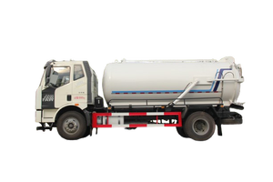 Camión de succión de aguas residuales de limpieza de carreteras automático de accionamiento de combustible diésel 4x2 directo de fábrica con precio favorable - Product Image 2