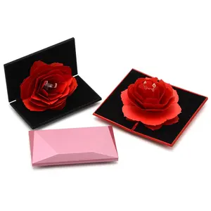 High-Grade Rode Rose Ring Box Trendy Fluwelen Plastic Abs Sieraden Display Doos Recyclebare Gunst Box Voor Bruiloft Fabriek Groothandel