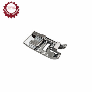 Machine à coudre domestique populaire avec <span class=keywords><strong>pied</strong></span> presseur <span class=keywords><strong>pour</strong></span> couture et empiècement - Product Image 4