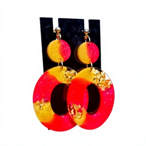 Boucles d'oreilles pendantes légères et tendance en résine acrylique en forme de goutte d'eau pour femme, bijoux de fête mode - Product Image 5