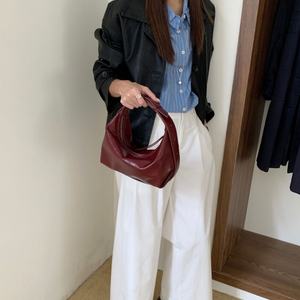 กระเป๋าใส่กล่องข้าวหนังกลับผิวลิ้นจี่กระเป๋าถือช่องหูกระต่ายอเนกประสงค์หมอนพาดลำตัวมีซิปโพลีเอสเตอร์ - Product Image 4