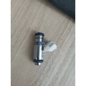Inyector de combustible 036906031AH IWP196 para motor Volkswagen Seat Skoda 1.4L - Product Image 1