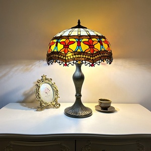 Lámpara de Mesa Estilo LongHuiJing, Simple, con Pantalla de Vidrio Multicolor de 16 Pulgadas de Ancho, Lámpara de Escritorio Antigua para Sala de Estar, E26, Flexible - Product Image 1