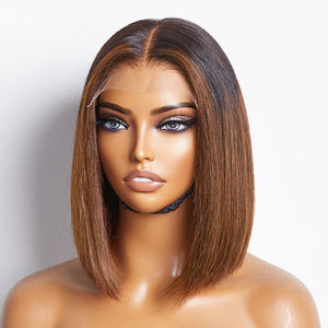 Perruque Courte Droite Bob Africaine 4x4 HD la Plus Vendue avec Longue Frange, Couleur Noire Dégradée, Fibre Haute Température pour Femmes Noires – En Stock - Product Image 1