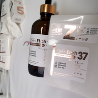 Etiquetas Autoadhesivas de PVC Impermeables con Forma Personalizada, Impresión UV con Código de Barras Holográfico para Botellas de Vino y Cosméticos - Tamaño Personalizado OEM