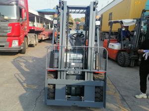 Montacargas HELI H3 Serie 3500kg a Gas LP y Gas Natural CPYD35 para la Industria de Restaurantes, Bajo Precio, en Existencia - Product Image 3