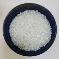 Fourniture de miettes de verre sodocalcique sur mesure avec surface réfléchissante, transmission lumineuse de 90%-95% pour comptoirs de cuisine en marbre