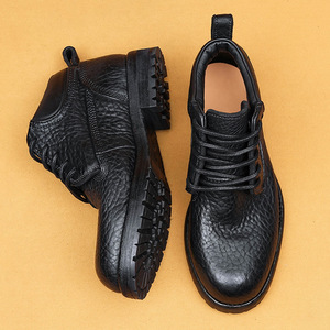 Zapatos de trabajo de cuero genuino de alta calidad para hombre, con relieve de patrón de cocodrilo y cuero de jabalí de lujo. - Product Image 3