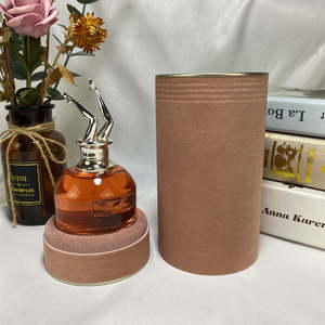 Perfume Glamuroso de <span class=keywords><strong>Hollywood</strong></span>: Aroma Listo para la Alfombra Roja para un Estilo de Estrella, Brillo de Gardenia y Bayas Rojas con el Glamour de <span class=keywords><strong>Hollywood</strong></span> Antiguo - Product Image 3