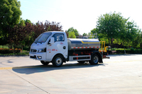 Camion arroseur miniature Dongfeng Tuyi 4X2 2500L avec moteur diesel, pompe, portée de 30 à 35 m, largeur de 15 à 30 m, émissions Euro 6, rinçage frontal