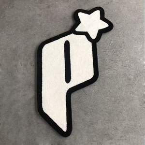 Tapis minimaliste personnalisé surdimensionné à lettre unique noms personnalisés tapis pour chambres d'enfants salon ou <span class=keywords><strong>porte</strong></span> - Product Image 1