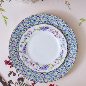 Juego de Platos de Porcelana China - Juego de Dos Platos de Cena con Diseño Floral Lila - Product Image 5