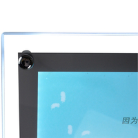 Menu de conception super mince montrant des caissons lumineux publicitaires LED rectangulaires