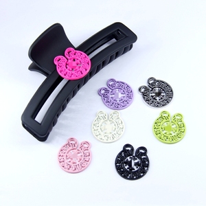Breloques rétro en forme <span class=keywords><strong>de</strong></span> croix pour coques <span class=keywords><strong>de</strong></span> téléphone, accessoires <span class=keywords><strong>de</strong></span> bijoux, décorations pour ongles - Product Image 1