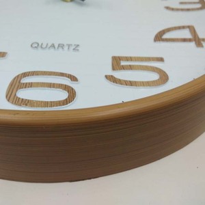 <span class=keywords><strong>Orologio</strong></span> <span class=keywords><strong>da</strong></span> <span class=keywords><strong>Parete</strong></span> <span class=keywords><strong>in</strong></span> Plastica <span class=keywords><strong>con</strong></span> Movimento al Quarzo, <span class=keywords><strong>Cornice</strong></span> Effetto <span class=keywords><strong>Legno</strong></span> e Pannello <span class=keywords><strong>in</strong></span> Cristallo 3D, Decorazione Casa Personalizzabile - Product Image 3