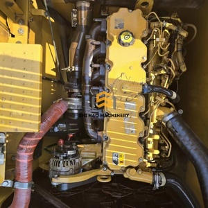 Excavatrice sur chenilles d'occasion Cat330GC robuste pour la construction et le bâtiment, économe en carburant avec moteur puissant, pompe et engrenages. - Product Image 6
