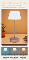 Lampe de bureau intelligente à piles en aluminium et acrylique, commande tactile, lumière d'étude LED, gradation à trois niveaux, lampe de table LED rechargeable