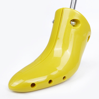 Support de chaussure réglable, civière, pratique en plastique, support de chaussure portable pour hommes