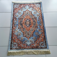 Tapis de prière rectangulaire moderne lavable en polyester épais avec imprimé diamant doré en velours, rembourrage épais pour un fond antidérapant