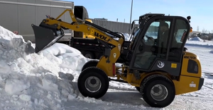 รถตักล้อยางขนาดเล็ก WOLF <span class=keywords><strong>1t</strong></span> Mini780H เครื่องยนต์ดีเซล ขับเคลื่อน 4 ล้อ ผลิตในจีน แบบมีข้อต่อ พร้อมอุปกรณ์เสริมอเนกประสงค์ - Product Image 6