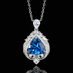 Wholesale Trendy 12mm Triangle Cut Red Cubic Zirconia Eco-friendly Copper Jewelry Elegant Pendant Necklace for Female Daily Wear - Product Image 4