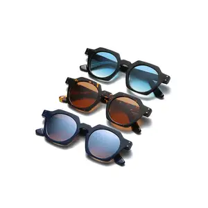Moda güneş gözlükleri on line ShenZhen güneş gözlüğü üretmektedir