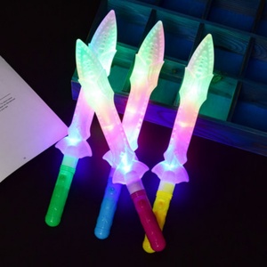 Jouet d'arme électronique lumineuse en plastique, épée clignotante, couteau, hache, épée lumineuse LED - Product Image 3