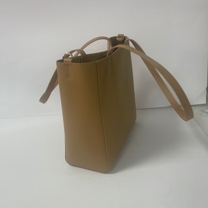 Bolso de compras hecho a mano de lujo de cuero auténtico para mujer, bolso de hombro de diseñador de piel de vaca de grano completo con cremallera personalizable - Product Image 4