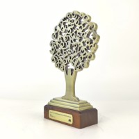 Trophée personnalisé en alliage de zinc plaqué or - Artisanat métallique ajouré en forme d'arbre - Vente chaude