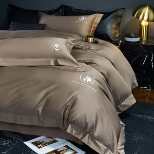 Set di biancheria da letto in quattro pezzi intrecciati per la primavera estate, di lusso moderno, fresco e setoso - Product Image 2