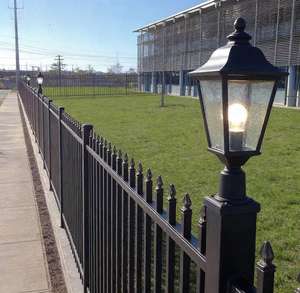 Cercas de WPC de Alta Resistencia y Bajo Costo para Jardines, Paneles de Cerca de Hierro Forjado Sintético de 7 pies, Estilo Australiano Residencial, Modelos de Muestra en 3D - Product Image 4