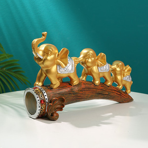Éléphant moderne européen Une <span class=keywords><strong>famille</strong></span> de trois porche Cave à vin Table Salon Décoration de la maison Cadeaux créatifs - Product Image 1