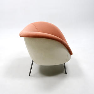 Sillón Moderno Minimalista de Dos Tonos, Tapizado en Terciopelo Ecológico, con Estructura Curva y Patas Metálicas, para Sala de Estar, Dormitorio y Vestíbulo de Hotel - Product Image 5