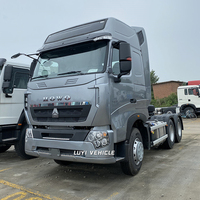 Camion tracteur camion 6x4 howo, 420hp, toit haut, pièce détachée, offre spéciale, 2020