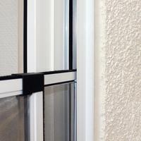 Profil de fenêtre en aluminium extensible avec moustiquaire coulissante, cadre durable, ventilation optimisée, taille personnalisable, pour usage domestique moderne