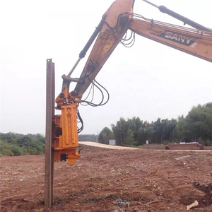 อุปกรณ์ติดตั้งด้านหน้าของรถขุดคือค้อนตอกเสาเข็ม ใช้สำหรับการก่อสร้างฐานรากของฝั่งแม่น้ำ - Product Image 6